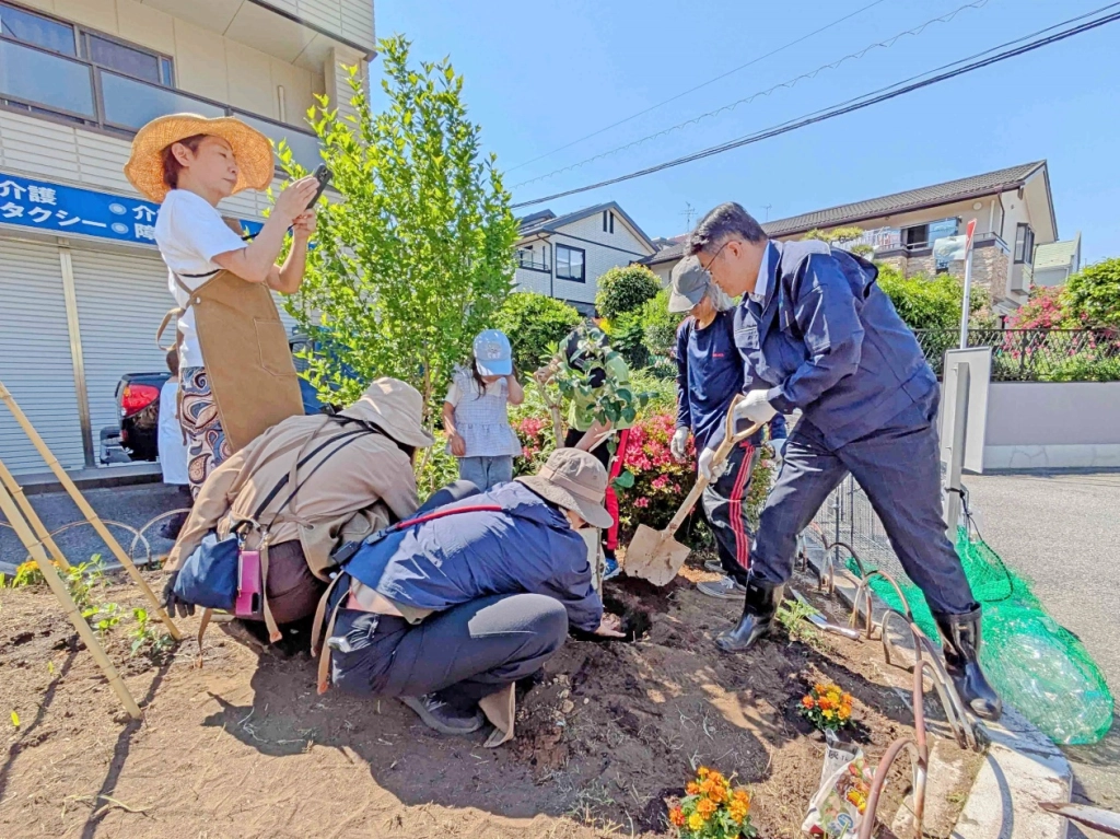 緑地が地域のコミュニティに「小金みんなのエディブルガーデン」が始動