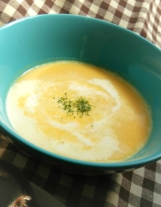 冷やしても美味しい！ 　かぼちゃのスープ（2人分）