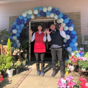 店主はロックなギタリスト 「フラワーショップ花時間」