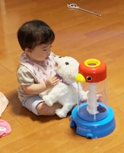 ハイハイが始まった!