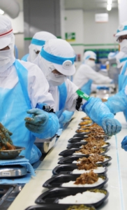 365日コンビニ弁当を提供 縁の下の力持ち －トオカツフーズ千葉柏工場　