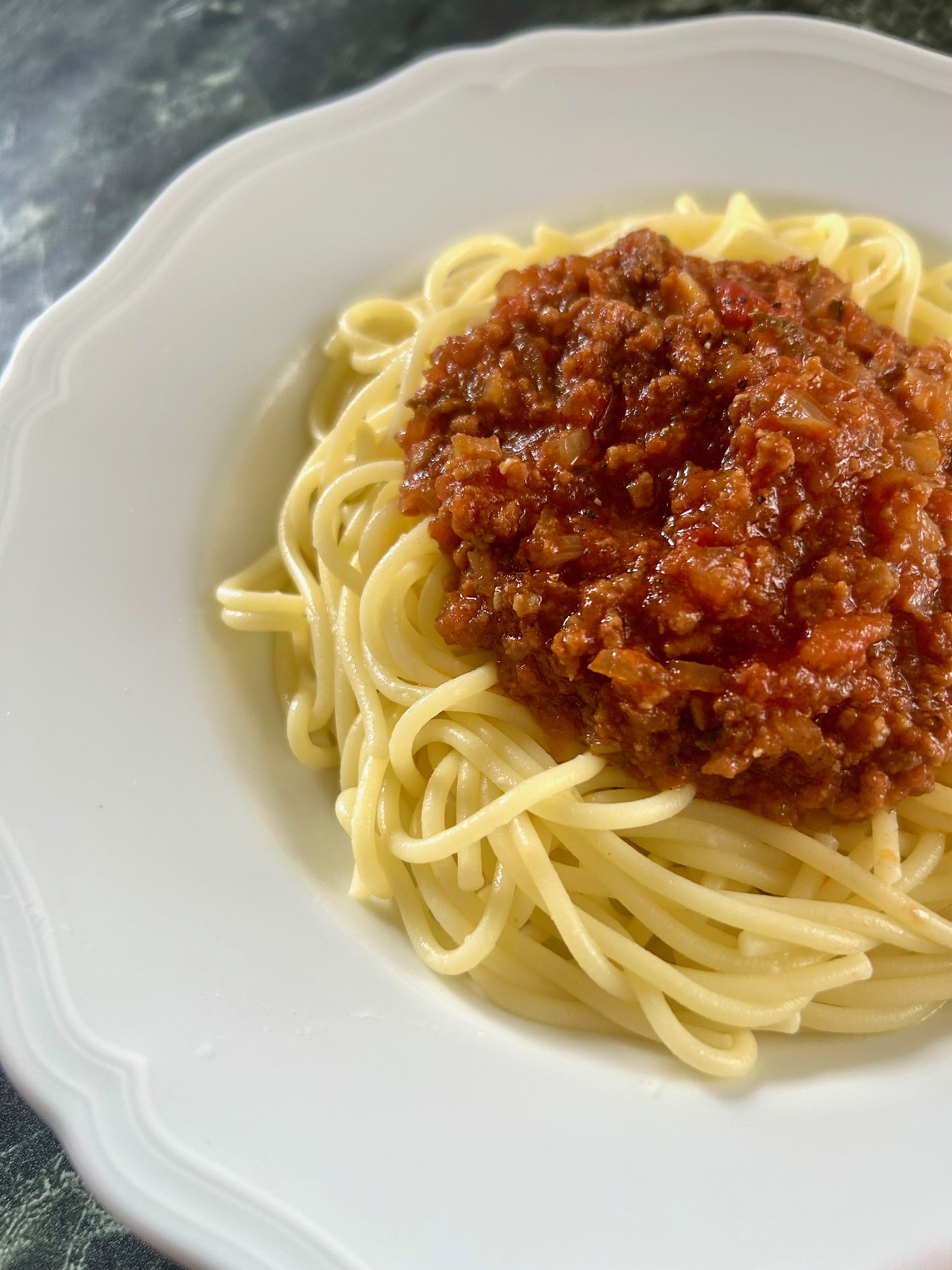 太めの麺に合う レンジで簡単ミートソース