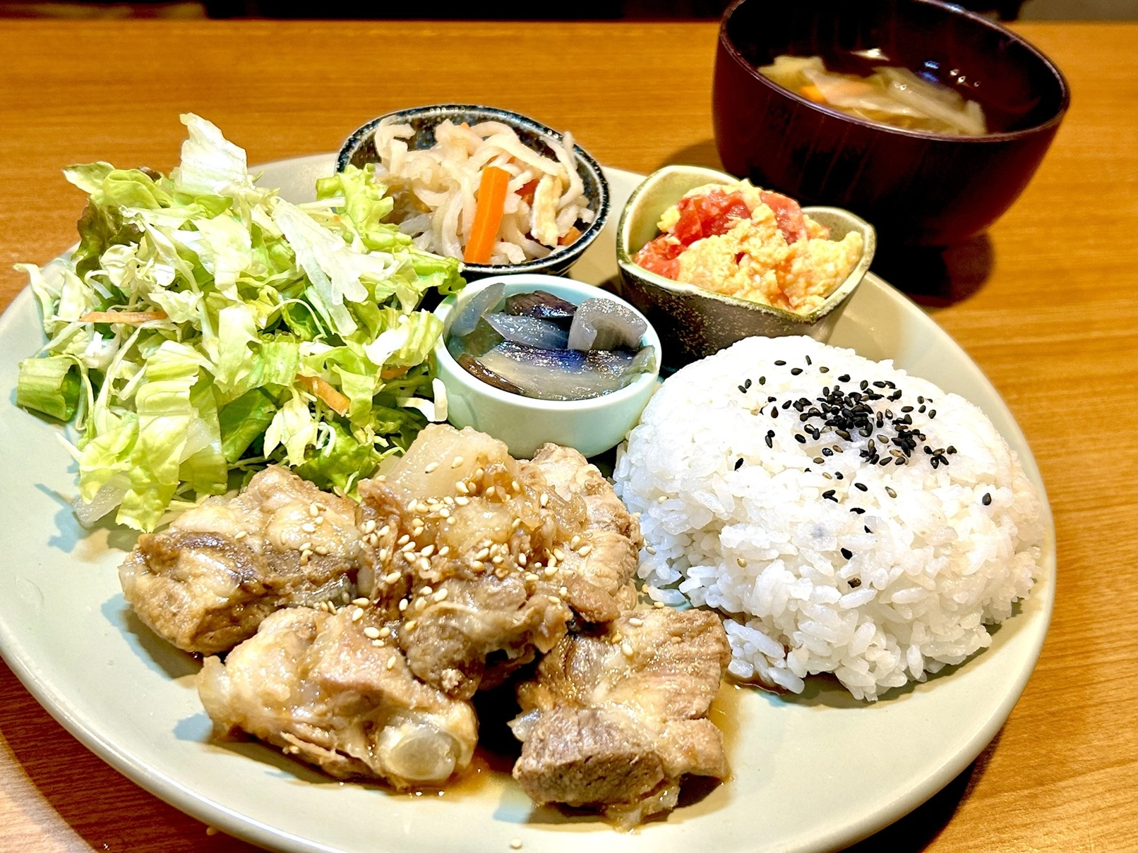 販売店・編集部おすすめの店　「おうちごはん光里」　八千代市
